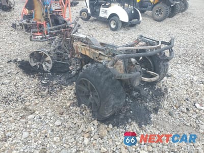 Trzecie zdjęcie samochodu z tyłu: 2021 CAN-AM OUTLANDER XT 850 VIN:3JBLKAU47MJ000790 - miniatura