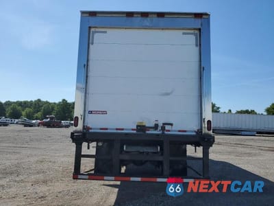 Zdjęcie 6 z 13 samochodu: 2019 FREIGHTLINER M2 106 MED - TRUCKS REFRIGERATED BOX TRUCK VIN:3ALACWFE7KDKA9666 - miniatura