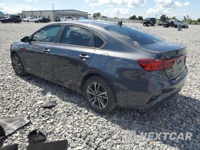 Drugie zdjęcie samochodu z przodu: 2023 KIA FORTE LX VIN:3KPF24AD0PE524683 - miniatura