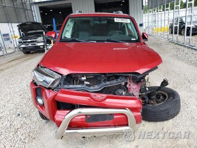Piąte zdjęcie samochodu w środku: 2018 TOYOTA 4RUNNER SR5/SR5 PREMIUM VIN:JTEBU5JR7J5569726 - miniatura