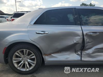 Zdjęcie 10 z 12 samochodu: 2016 CHRYSLER 300C VIN:2C3CCAEG2GH351003 - miniatura