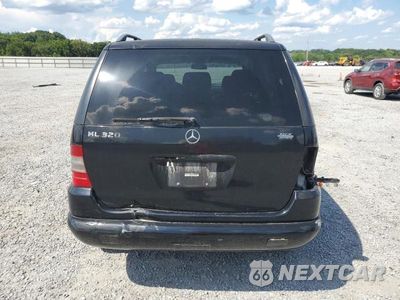 Zdjęcie 6 z 13 samochodu: 2000 MERCEDES-BENZ ML 320 VIN:4JGAB54E5YA195189 - miniatura