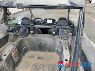Piąte zdjęcie samochodu w środku: 2024 POLARIS RZR XP 1000 ULTIMATE VIN:3NSNEF997RF301843 - miniatura