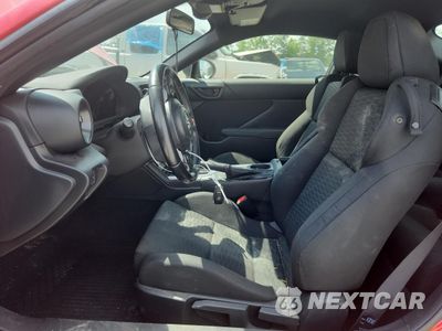Zdjęcie 7 z 15 samochodu: 2022 TOYOTA GR 86 VIN:JF1ZNBC13N8754243 - miniatura