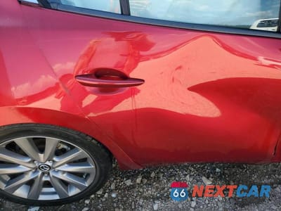 Zdjęcie 10 z 12 samochodu: 2019 MAZDA 3 PREFERRED PLUS VIN:JM1BPACL4K1106996 - miniatura