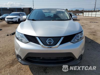 Piąte zdjęcie samochodu w środku: 2019 NISSAN ROGUE SPORT S VIN:JN1BJ1CR3KW345063 - miniatura