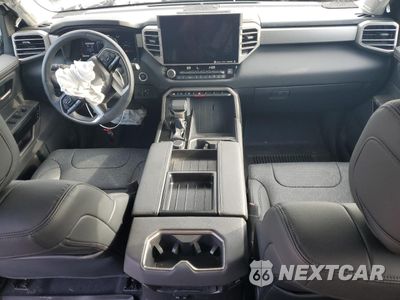 Zdjęcie 8 z 12 samochodu: 2024 TOYOTA TUNDRA CREWMAX LIMITED VIN:5TFWA5EC5RX030736 - miniatura
