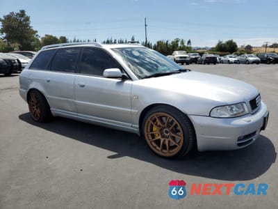 Czwarte zdjęcie samochodu z boku: 2001 AUDI S4 AVANT QUATTRO VIN:WAUXD68D71A105205 - miniatura