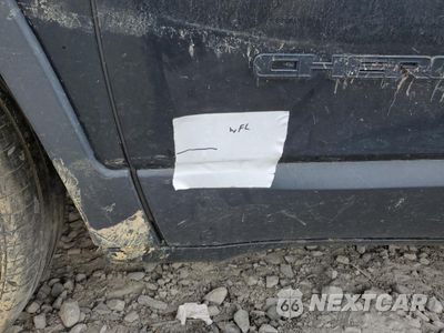 Zdjęcie 13 z 14 samochodu: 2019 JEEP CHEROKEE LATITUDE PLUS VIN:1C4PJMLXXKD436278 - miniatura