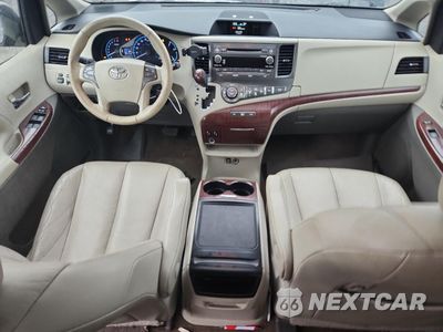 Zdjęcie 8 z 13 samochodu: 2014 TOYOTA SIENNA XLE VIN:5TDYK3DC1ES526340 - miniatura