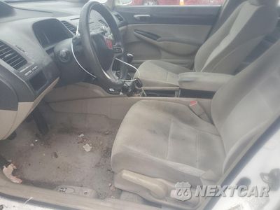 Zdjęcie 7 z 12 samochodu: 2009 HONDA CIVIC LX VIN:19XFA15589E027968 - miniatura