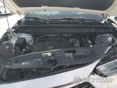 Zdjęcie 11 z 13 samochodu: 2022 TOYOTA HIGHLANDER XLE VIN:5TDGZRAH9NS560617 - miniatura