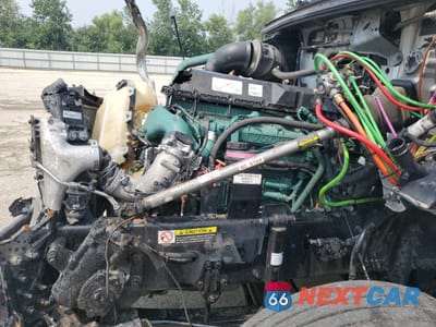 Zdjęcie 7 z 10 samochodu: 2024 VOLVO VN VNL VIN:4V4NC9EH7RN634992 - miniatura