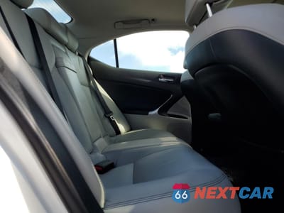 Zdjęcie 10 z 14 samochodu: 2012 LEXUS IS 250 VIN:JTHBF5C22C5167161 - miniatura