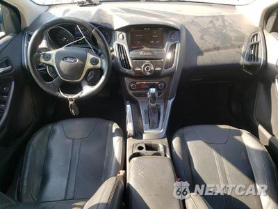 Zdjęcie 8 z 12 samochodu: 2012 FORD FOCUS TITA VIN:1FAHP3N25CL230197 - miniatura