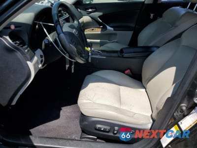 Zdjęcie 7 z 13 samochodu: 2010 LEXUS IS 350 VIN:JTHBE5C29A5024840 - miniatura