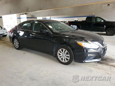 Czwarte zdjęcie samochodu z boku: 2016 NISSAN ALTIMA 2.5 VIN:1N4AL3AP9GN377275 - miniatura