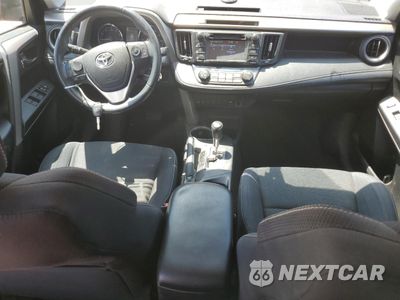 Zdjęcie 8 z 14 samochodu: 2016 TOYOTA RAV4 XLE VIN:2T3WFREV4GW248484 - miniatura
