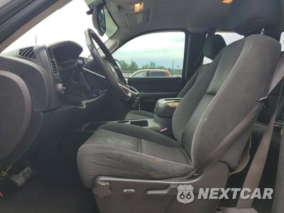 Zdjęcie 7 z 14 samochodu: 2008 GMC SIERRA K1500 VIN:2GTEK19J181254804 - miniatura