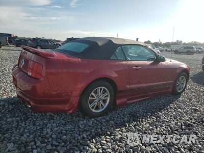 Trzecie zdjęcie samochodu z tyłu: 2005 FORD MUSTANG VIN:1ZVFT84N455221095 - miniatura