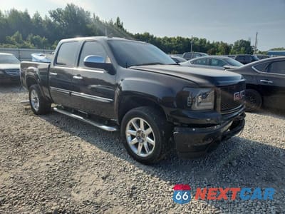 Czwarte zdjęcie samochodu z boku: 2008 GMC NEW SIERRA C1500 DENALI VIN:2GTEC638181307484 - miniatura