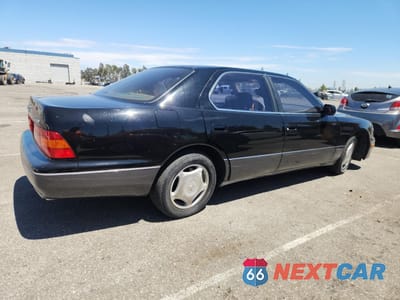 Trzecie zdjęcie samochodu z tyłu: 1999 LEXUS LS 400 VIN:JT8BH28F8X0149187 - miniatura
