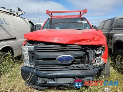 Piąte zdjęcie samochodu w środku: 2018 FORD F350 SUPER DUTY VIN:1FDRF3ET7JEB52173 - miniatura