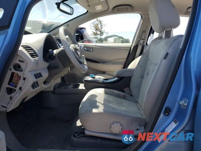 Zdjęcie 7 z 13 samochodu: 2011 NISSAN LEAF SV VIN:JN1AZ0CP0BT005075 - miniatura