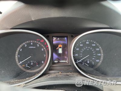 Zdjęcie 9 z 13 samochodu: 2017 HYUNDAI SANTA FE SE ULTIMATE VIN:KM8SR4HF8HU180777 - miniatura