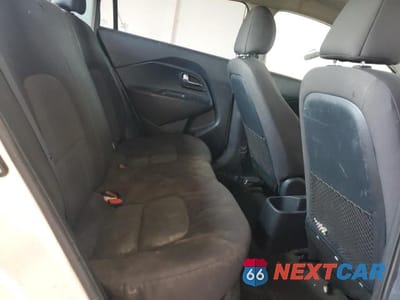 Zdjęcie 10 z 12 samochodu: 2017 KIA RIO LX VIN:KNADM4A38H6044923 - miniatura