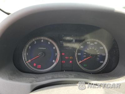 Zdjęcie 9 z 12 samochodu: 2017 HYUNDAI ACCENT SE VIN:KMHCT4AE2HU269297 - miniatura