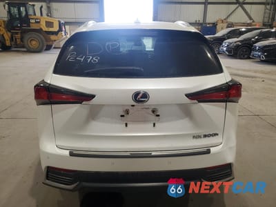 Zdjęcie 6 z 12 samochodu: 2019 LEXUS NX 300H VIN:JTJBJRBZ3K2099133 - miniatura