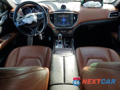 Zdjęcie 8 z 12 samochodu: 2014 MASERATI GHIBLI S VIN:ZAM57RTA3E1107700 - miniatura