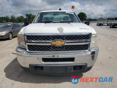 Piąte zdjęcie samochodu w środku: 2014 CHEVROLET SILVERADO C3500 VIN:1GB3CZCG4EF155984 - miniatura