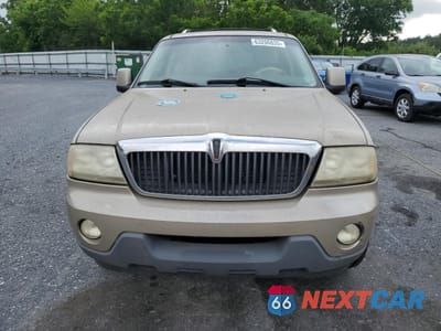 Piąte zdjęcie samochodu w środku: 2004 LINCOLN AVIATOR VIN:5LMEU68H44ZJ10986 - miniatura
