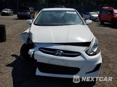 Piąte zdjęcie samochodu w środku: 2015 HYUNDAI ACCENT GLS VIN:KMHCT4AE8FU854463 - miniatura