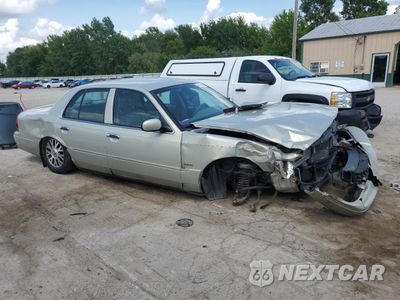 Czwarte zdjęcie samochodu z boku: 2004 MERCURY GRAND MARQUIS LS VIN:2MEFM75W54X651862 - miniatura