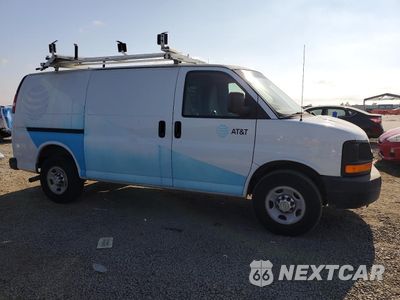 Czwarte zdjęcie samochodu z boku: 2013 CHEVROLET EXPRESS G2500 VIN:1GCWGFCA7D1149678 - miniatura