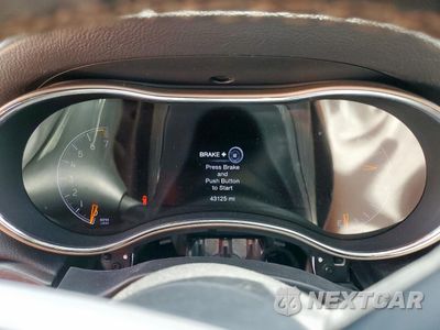 Zdjęcie 9 z 13 samochodu: 2017 JEEP GRAND CHEROKEE LIMITED VIN:1C4RJFBGXHC760187 - miniatura