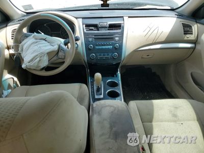 Zdjęcie 8 z 13 samochodu: 2014 NISSAN ALTIMA 2.5 VIN:1N4AL3AP5EC182945 - miniatura