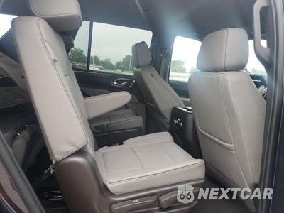 Zdjęcie 10 z 12 samochodu: 2023 GMC YUKON SLT VIN:1GKS2BKD1PR168951 - miniatura
