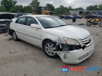 Czwarte zdjęcie samochodu z boku: 2005 TOYOTA AVALON XL VIN:4T1BK36B65U008371 - miniatura
