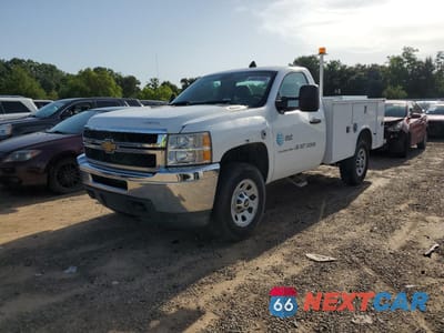 2013 CHEVROLET SILVERADO C3500 1GB3CZCG2DF226226 - główne zdjęcie licytacji z USA - miniatura