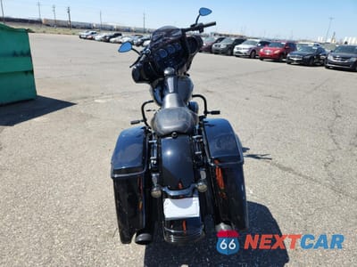 Czwarte zdjęcie samochodu z boku: 2019 HARLEY-DAVIDSON FLHXS VIN:1HD1KRP13KB644793 - miniatura