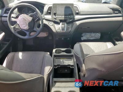 Zdjęcie 8 z 13 samochodu: 2024 HONDA ODYSSEY ELITE ELITE VIN:5FNRL6H94RB048250 - miniatura