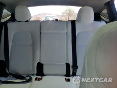 Zdjęcie 10 z 13 samochodu: 2023 TESLA MODEL Y VIN:7SAYGDEE9PF869303 - miniatura