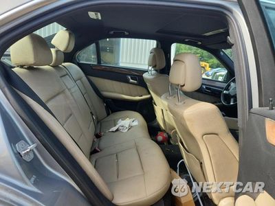 Zdjęcie 10 z 12 samochodu: 2010 MERCEDES-BENZ E 350 4MATIC VIN:WDDHF8HB5AA144845 - miniatura