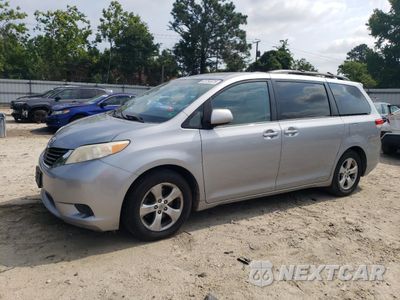 2013 TOYOTA SIENNA LE 5TDKK3DC0DS387404 - główne zdjęcie licytacji z USA - miniatura