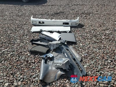 Zdjęcie 12 z 13 samochodu: 2022 ISUZU NPR HD - TRUCKS VIN:54DC4W1D9NS203417 - miniatura