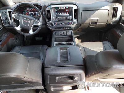 Zdjęcie 8 z 14 samochodu: 2018 GMC SIERRA K1500 SLT VIN:3GTU2NECXJG104391 - miniatura
